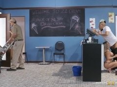 Accidente, Anal, Culo, Tetas grandes, Mamada, Corridas, Estilo perrito, Madres para coger