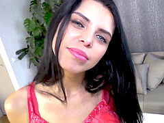 Amateur, Bondage domination sadisme masochisme, Chambre à dormir, Sucer une bite, Brunette brune, Domination, Embrassement, Adolescente