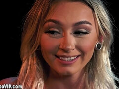 Teen stepsisters made sweet lesbian love