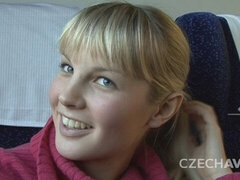 Amateur, Beauté, Sucer une bite, Habillées, Masturbation, Seins naturels, Public, Train