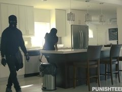 Morena, Brutal, Estilo perrito, Sexo fuerte, Adolescente