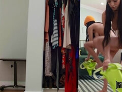 Amerikaans, Kont, Zwart, Pijpbeurt, Vingeren, Zoenen, Orgasme, Twee staartjes