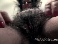 Leie, Behaart, Lingerie, Reif, Nackt, Muschi, Solo, Tätowierung