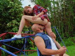 アメリカ人, デカチン, 浮気者, カップル, チン, なめる, アウトドア, オマンコ