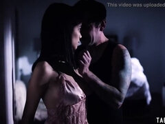 Grote lul, Grote mammen, Pijpbeurt, Rondborstig, Gezin, Vingeren, Ruw, Taboe