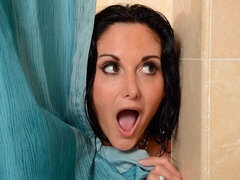 Chica, Cuarto de baño, Verga grande, Tetas grandes, Mamada, Estilo perrito, Madres para coger, Ducha