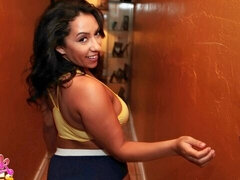 Enthousiasteling, Grote lul, Pijpbeurt, Bruinharig, Lul, Hondjeshouding, Indisch, Moeder die ik wil neuken