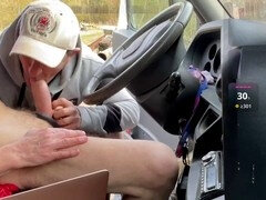 Enthousiasteling, Pijpbeurt, Auto, Mollig, Homo, Masturbatie, Openbaar, Zuigen