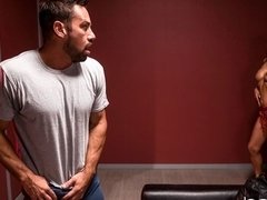 お尻, バック, 手コキする, 巨大, キス, 淫乱熟女, 剃毛, オッパイの