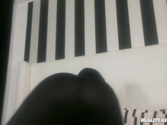 Leie, Grosse titten, Hundestellung, Hardcore, Absätze, Dürr, Hintern versohlen, Spanner