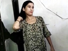 18 ans, Amateur, Tante, Bisexuelle, Hard, Fait maison, Indienne, Chatte