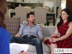 Brunette brune, Tir de sperme, Queue, Fétiche des pieds, Talons, Seins naturels, Réalité, Chevaucher