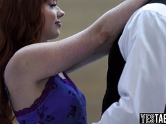 Arsch, Grosser arsch, Blasen, Schwanz, Behaart, Hardcore, Rotschopf, Stiefmutter