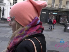 Salle de bains, Gros cul, Blonde, Petite amie, De plein air, Pov, Chatte, Mouillée