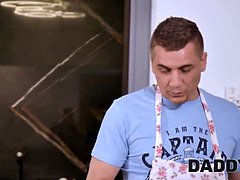 Checa, Papá, Polla, Hd, Pequeña, Afeitado, Tatuaje, Tetas