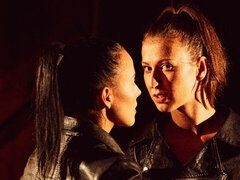 お尻, 黒人, 指いじり, レズビアン, 自然山雀, オマンコ, 剃毛, ティーン