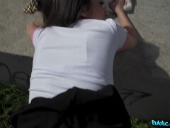 Verga grande, Mamada, Tetona, Tetas naturales, Al aire libre, Pov, Tatuaje, Tetas