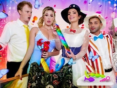 Большая жопа, Семяизвержение, Дилдо, Собачьи, Вчетвером, Хд, Милф, Сестра
