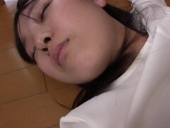 寝ている女性を、好き放題犯す2 - Japanese