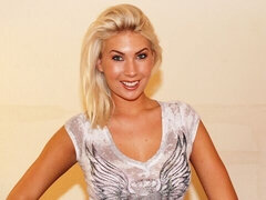 18 años, Culo grande, Verga grande, Rubia, Mamada, Tetas naturales, Pov, Tetas