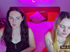 Big Booty Blonde and Brunette Lesbian Babes Cam