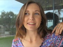 Anaal, Dichtbij, Dubbele penetratie, Jurk, Vingeren, Gapende, Masturbatie, Openbaar