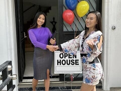 18 años, Verga grande, Mamada, Ffm, Sexo duro, Tetas naturales, Adolescente, Tetas