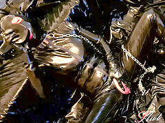 Extreem, Slaaf, Slet