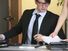 Chica, Rubia, Mamada, Corrida, Estilo perrito, Penetracion con dedos, Lamidas, Coño