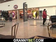 Blondine, Blasen, Geile alte tussi, Reif, Realität, Schreiend, Dürr, Titten