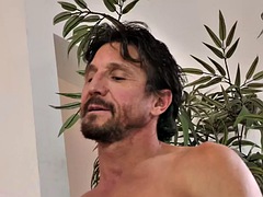 デカパイ, フェラチオ, 毛深い, 手コキする, ハードコア, インド人, スインガー, 三人