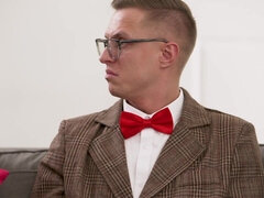 デカ尻, フェラチオ, 黒人, ハードコア, 異人種間, 乳首, パーティ, 三人