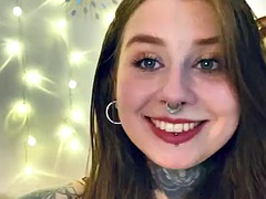 IM MASTURBATING FOR THE FIRST TIME!!! HONEY RIDER... I WANT TO USE YOUR JUICE
