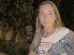 Grosse bite, Blonde, Sucer une bite, En gros plan de très près, Éjaculer dans la bouche, De plein air, Russe, Nénés