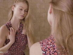 Incroyable, Cul, Salle de bains, Blonde, Doigter, Béant, Masturbation, Solo