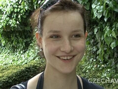 Leie, Grosser arsch, Grosser schwanz, Braunhaarige, Behaart, Unschuldig, Geld, Kurzes haar