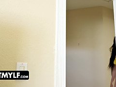 デカ尻, デカチン, フェラチオ, エロ熟女, イく瞬間, 手コキする, 叫ぶ, 義母