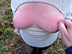 Flashing, Hd, Vernedering, Tepels, Buiten, Ruw, Billekoek, Tieten likken