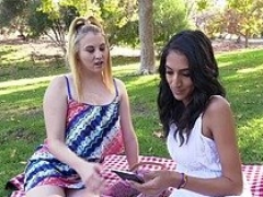 Negro, Mamada, Ébano, Hembra, Hd, Interracial, Lesbiana, Adolescente