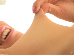 Kleid, Absätze, Massage, Masturbation, Monster, Orgasmus, Solo, Weibliche ejakulation
