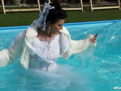 Невеста, Голышом, На природе, Свадьба, Влажная