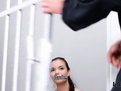 Жопа, Большие сиськи, Брюнетки, В первый раз, Хд, Киски, Между сисек, Униформа