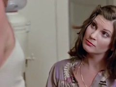 デカチン, ブロンド, フェラチオ, ボトル, 手コキする, ハードコア, フェラする, 三人