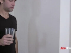 Sucer une bite, Brunette brune, Voiture, Tir de sperme, Hard, Hd, Mère que j'aimerais baiser