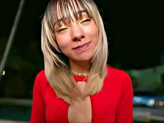 Tussi, Blondine, Küssen, Lesbisch, Masturbation, Im freien, Flotter dreier, Vibrator