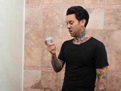 Жопа, Красотки, Брюнетки, Семяизвержение, Сперма на лице, Межрасовый секс, Лесбиянка, Натуральные сиськи