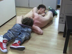 Homosexuelle, Bureau