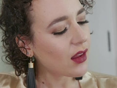 Sadomasochismus, Braunhaarige, Weibliche domination, Fingern, Schmerz, Bestrafung, Sklave, Hintern versohlen