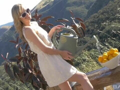 Culo, Belleza, Vestido, Gafas, Al aire libre, Coño, Solo, Bajo la falda