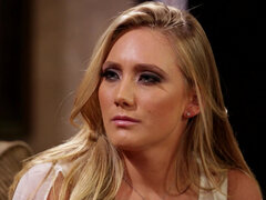 Erstes mal, Lesbisch, Natürlichen titten, Öffentlich, Muschi, Flotter dreier, Titten, Jungfrau